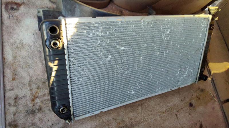 1994 Chevy/gmc Suburban 1500 Series Radiator