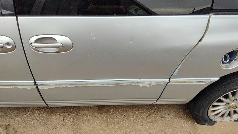1996-2000 Chrysler Town & Country Rear Door LH