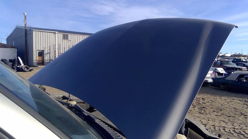 1999-2006 Chevrolet Tahoe Hood