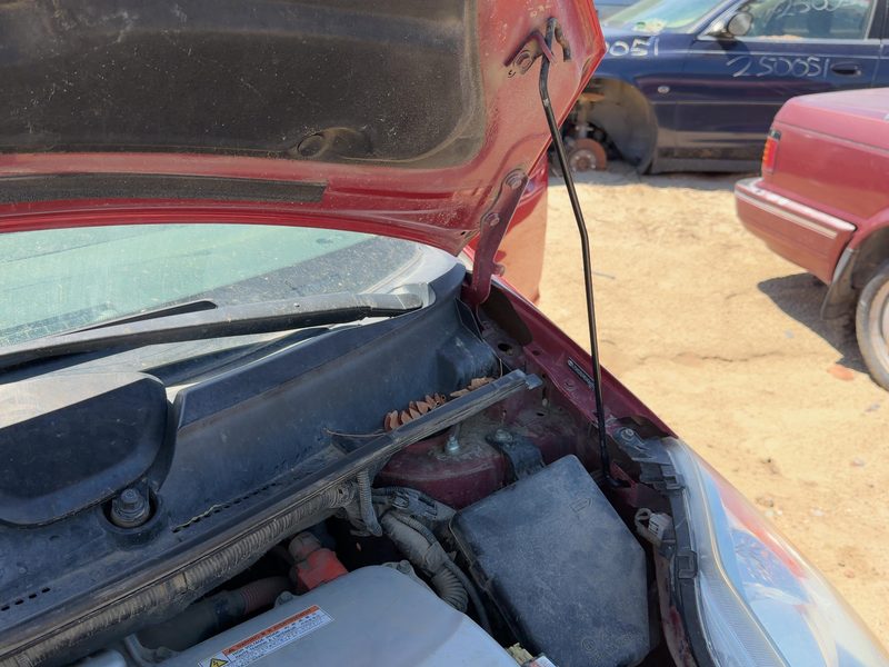 2004-2009 Toyota Prius Hood Hinge RH