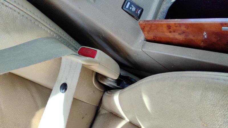 2004-2008 Nissan Maxima Front Seat Belt
