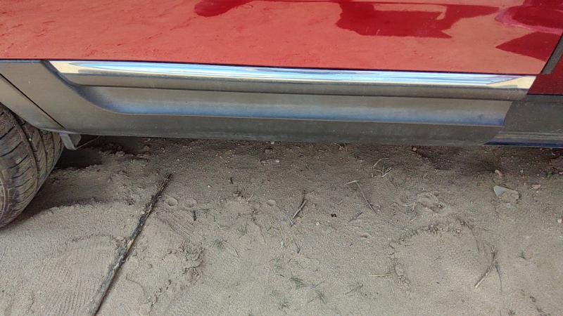 2011-2015 Explorer Rear Door Moulding RH