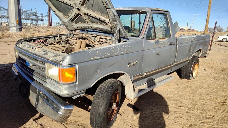 1980-1997 Ford Pickup F250 Series Axle Housing RH