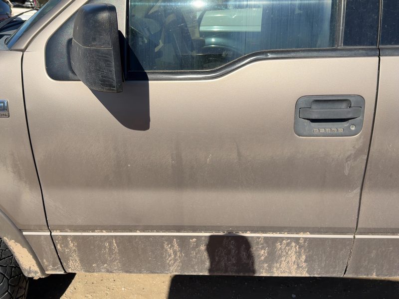 2004-2008 Ford Pickup F150 Series Front Door LH