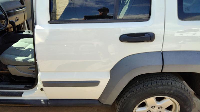 2002-2007 Jeep Liberty Rear Door LH
