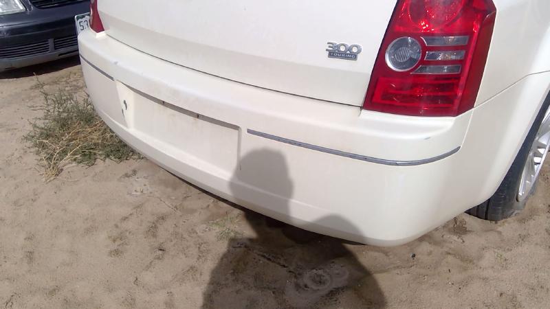 2005-2010 Chrysler 300 Rear Bumper Assembly