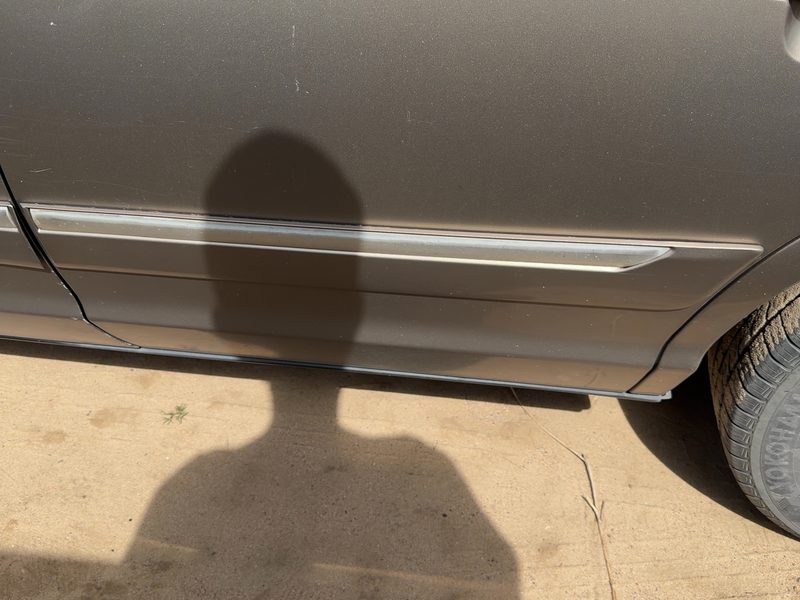 1998-2005 Mercury Grand Marquis (79 & Up) Rear Door Moulding LH