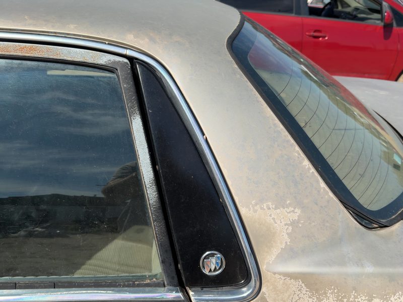 1993 Buick Century Quarter Panel Moulding LH