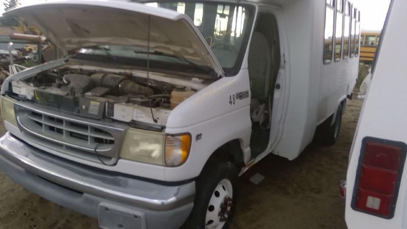 1997-2006 Ford Van E450 Condenser