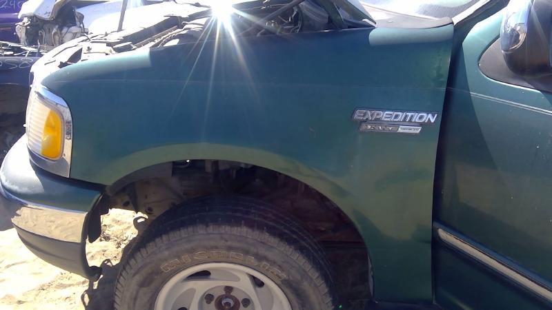 1997-2004 Ford Expedition Fender LH