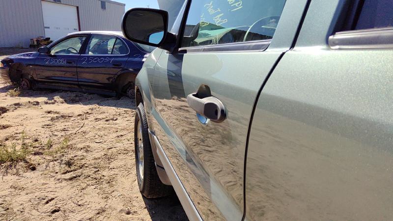 2005-2007 Ford Escape Front Door LH