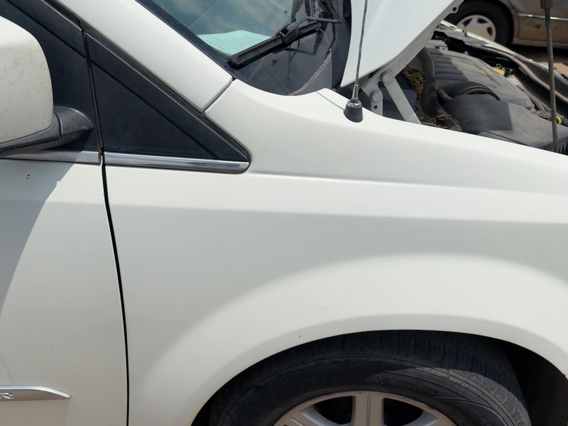 2008-2020 Chrysler Town & Country Fender RH