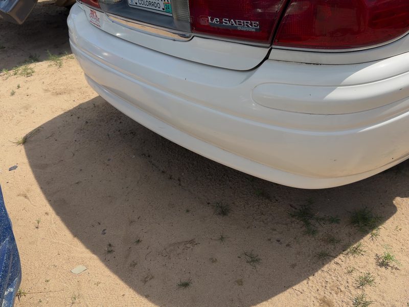 2000-2005 Buick Lesabre (80 & Up) Rear Bumper Assembly