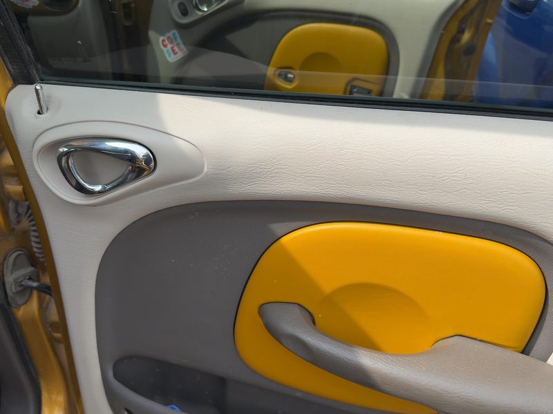 2001-2002 Pt Cruiser Rear Door Trim Panel RH