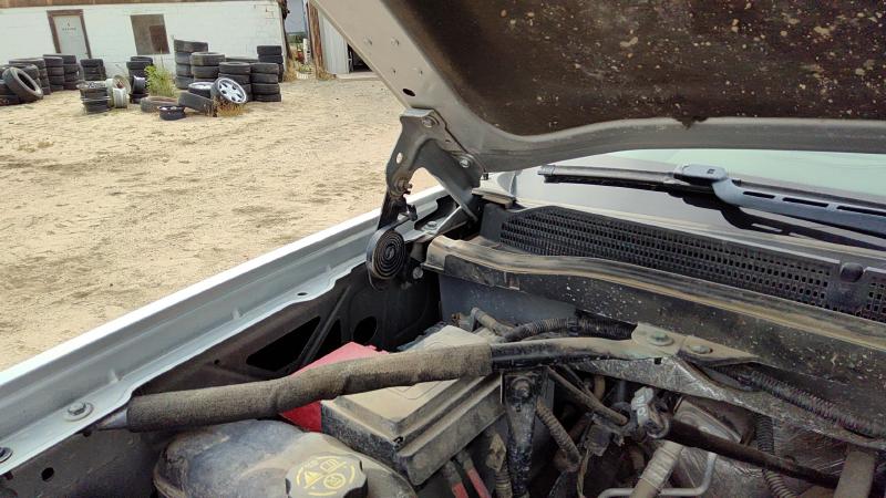 2014-2019 Chevrolet 1500 Silverado Pickup Hood Hinge RH