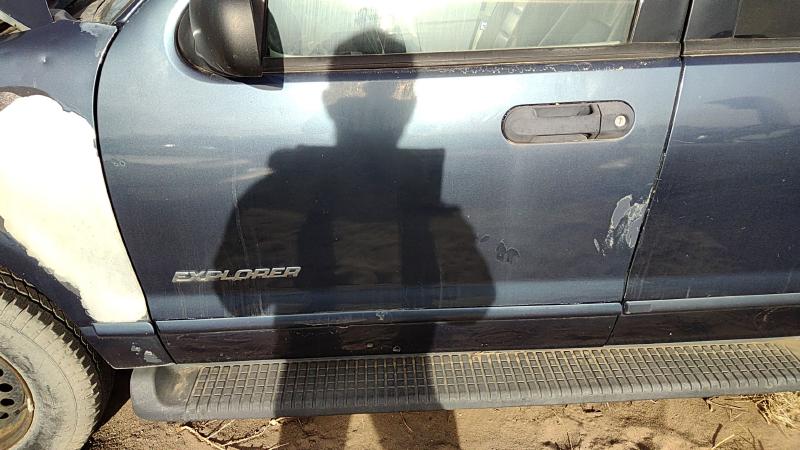 2002-2005 Explorer Front Door LH