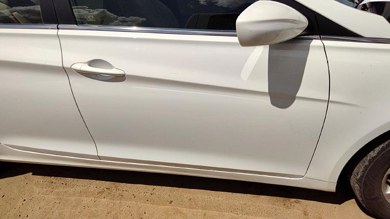 2011-2014 Hyundai Sonata Front Door RH