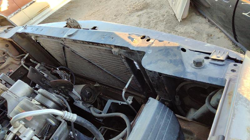 1988-1999 Chevy/gmc Suburban 1500 Series Radiator Support