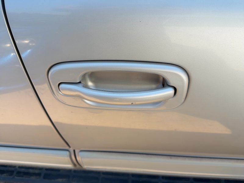1999-2007 Chevy/gmc Suburban 1500 Series Outside Door Handle RH