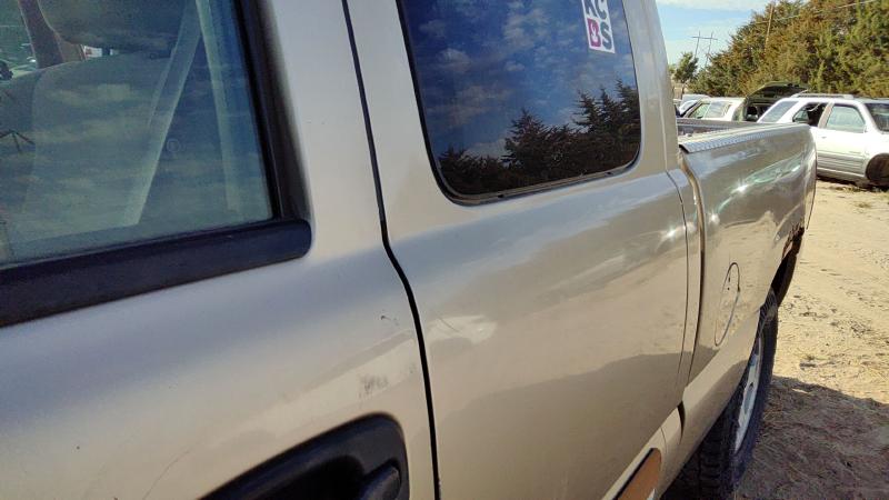 2000-2007 Chevrolet 1500 Silverado Pickup Rear Door LH