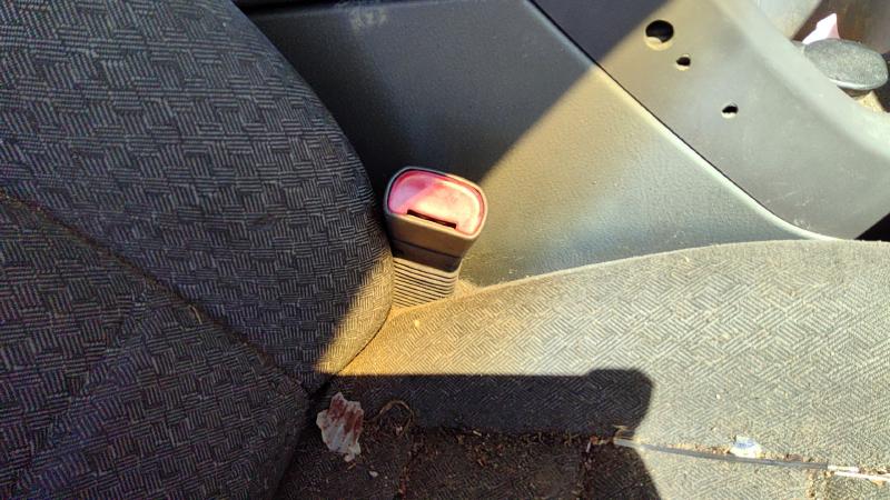 2002-2005 Explorer Front Seat Belt