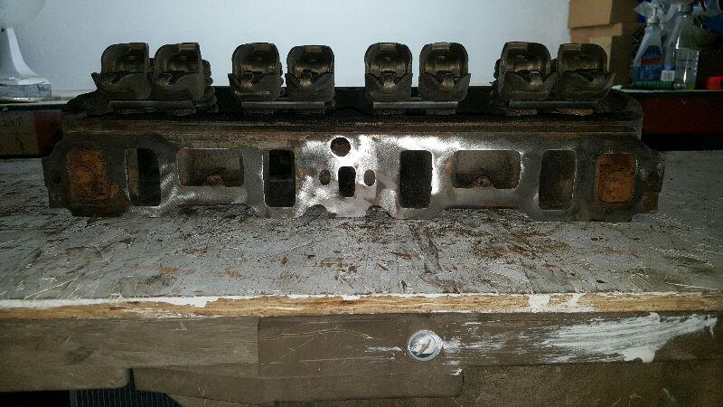 1978-1985 Ford Pickup F100 Series Cylinder Head