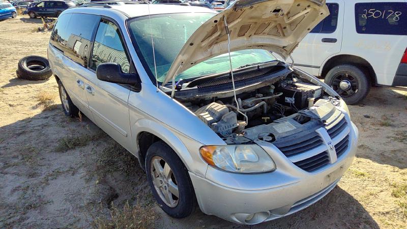 2005-2007 Dodge Caravan Radiator