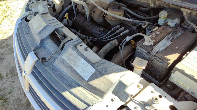2005-2007 Dodge Caravan Radiator Support