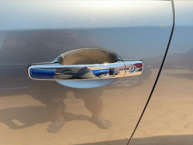 2003-2008 Infiniti FX Series Outside Door Handle LH