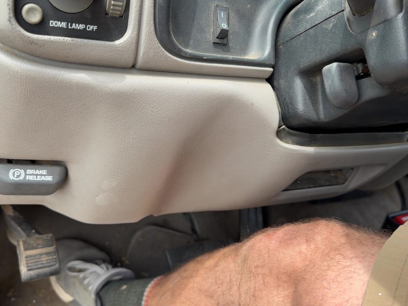 1997-1999 Chevrolet Pickup 1500 Series Dash Panel