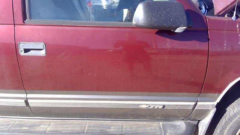 1988-2002 Chevrolet Tahoe Front Door RH