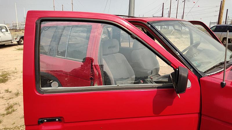 1986-1995 Nissan Pathfinder Front Door RH