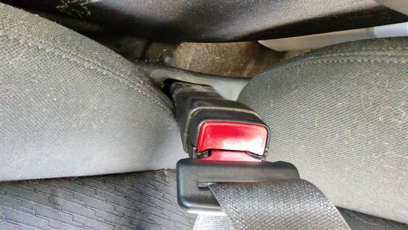 2007-2014 Chevrolet Tahoe Front Seat Belt