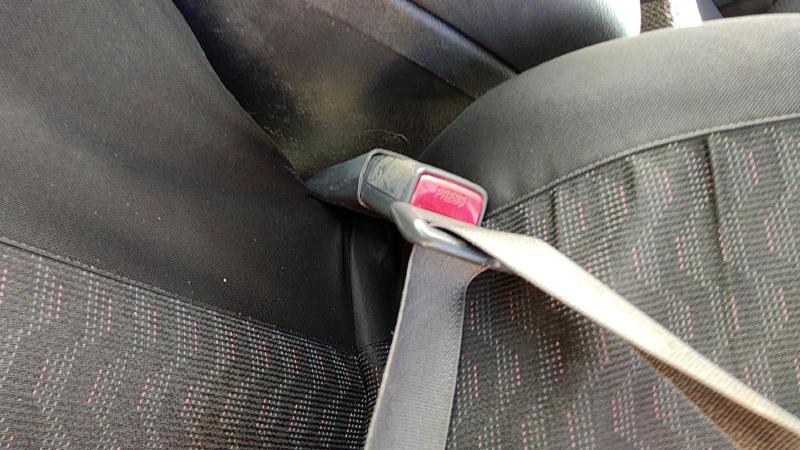 2000-2005 Pontiac Sunfire Front Seat Belt