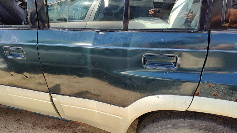 1996-1998 Suzuki Sidekick Rear Door LH