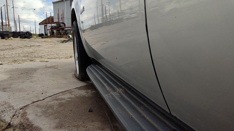 2007-2011 Chevrolet Tahoe Front Door LH