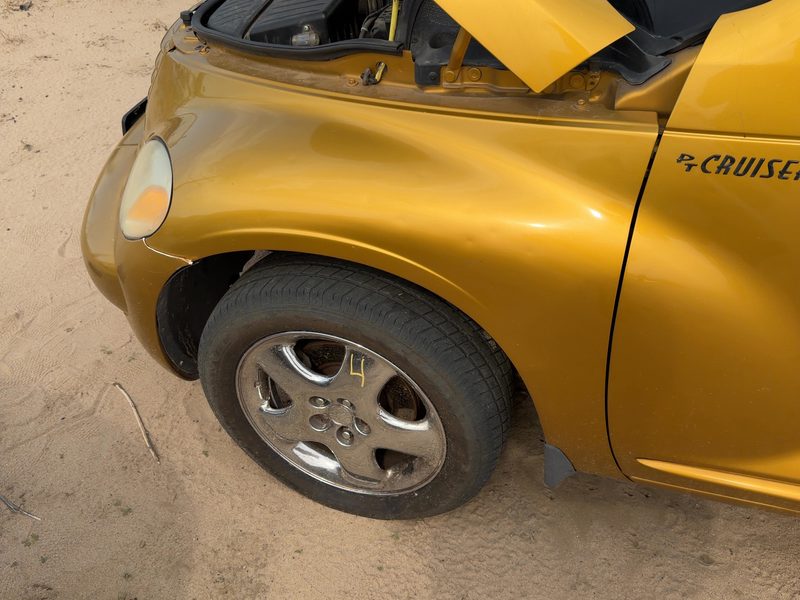 2001-2005 Pt Cruiser Fender LH