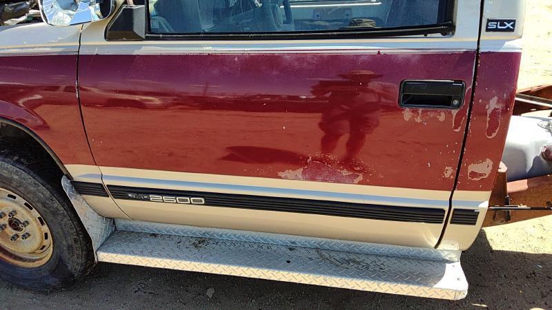 1988-2002 GMC Pickup 2500 Series Front Door LH