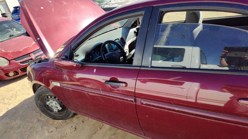 2006-2011 Hyundai Accent Front Door LH
