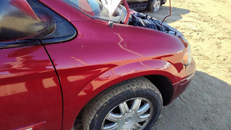 2001-2007 Chrysler Town & Country Fender RH