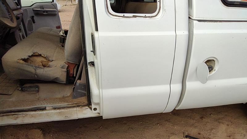 1999-2007 Ford F250 Super Duty Pickup Rear Door LH
