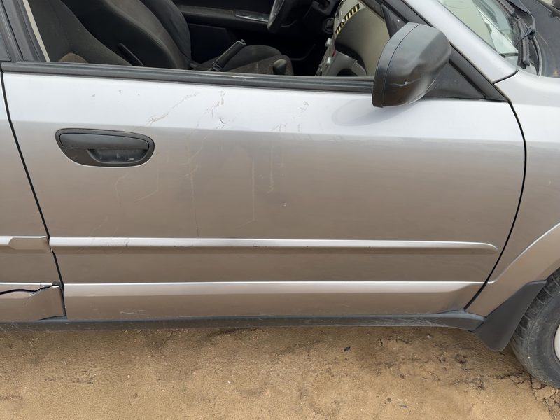 2005-2009 Subaru Legacy/ Outback Front Door RH