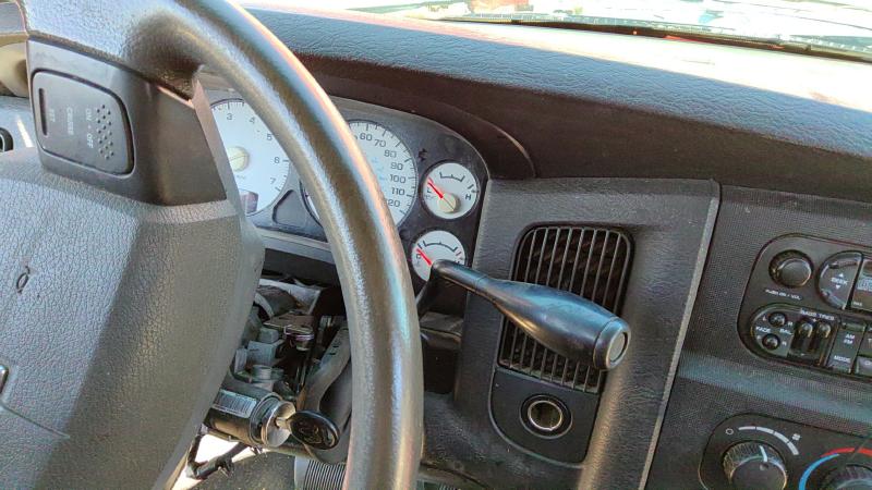 2004-2005 Dodge Ram Pickup 1500 Series Dash Panel