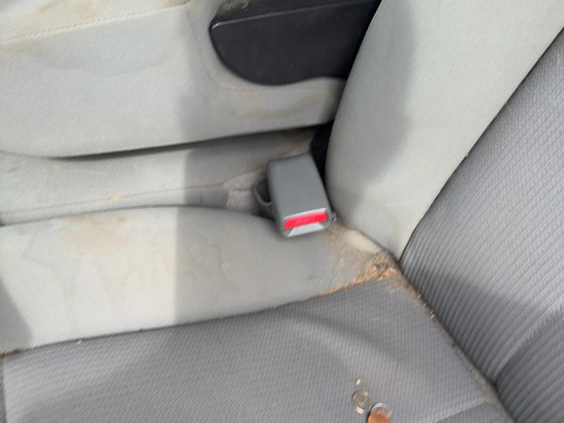 2005-2011 Dodge Dakota (mid-size) Front Seat Belt LH