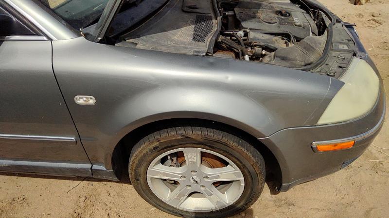 2001-2004 (discontinued) Passat Fender RH