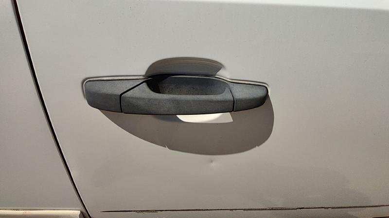 2007-2014 Chevrolet 2500 Silverado Pickup Outside Door Handle RH