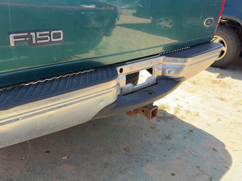 1997-2004 Ford Pickup F150 Series Rear Bumper Assembly
