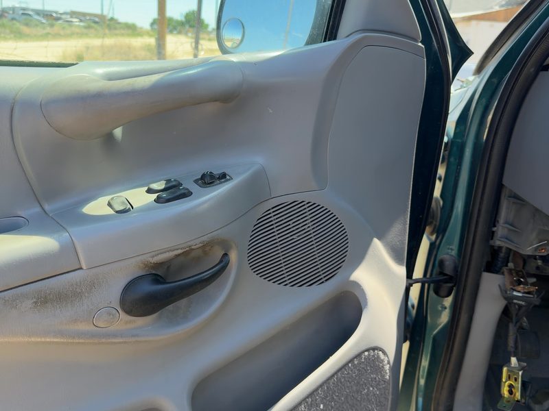 1997-1998 Ford Pickup F150 Series Front Door Trim Panel LH