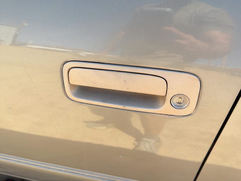 1997-2001 Toyota Camry Outside Door Handle LH