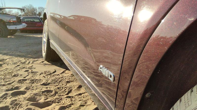 2011-2015 Kia Sorento Front Door RH